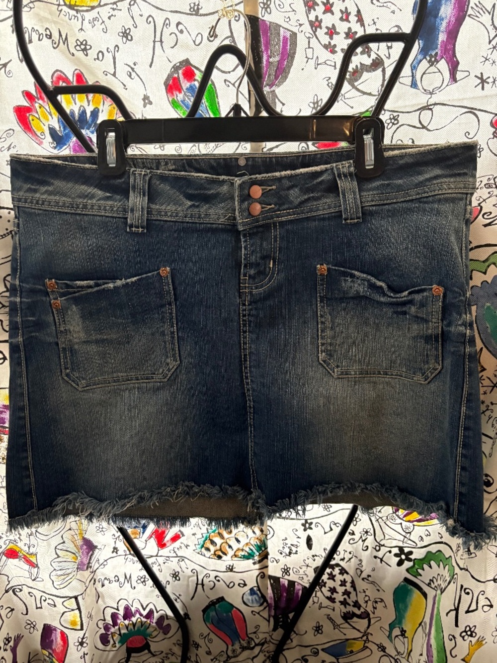 Dish retro distressed denim skirt